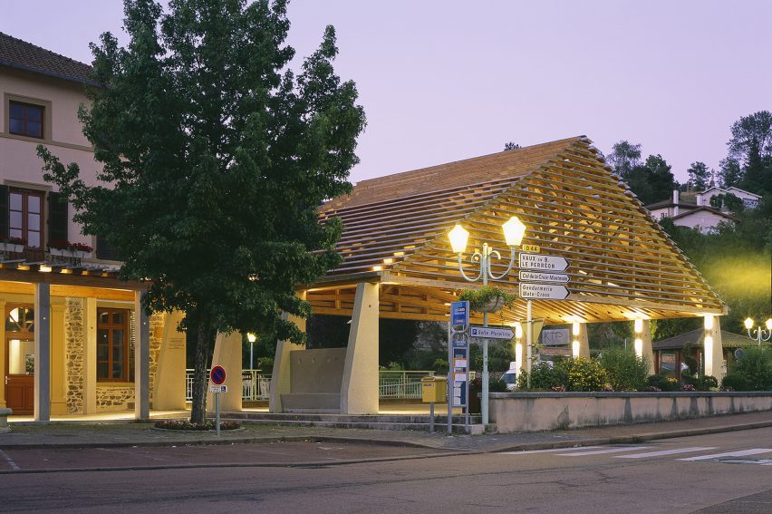 Lamure-Sur-Azergues covered market by Elisabeth Polzella