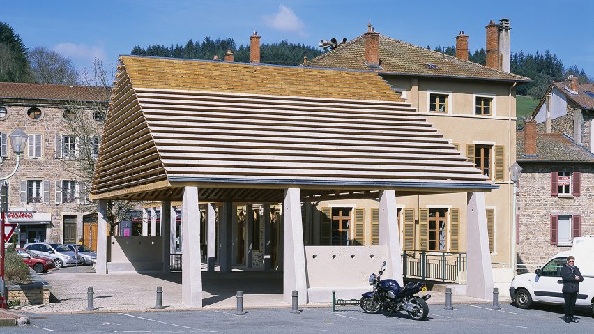 Lamure-Sur-Azergues covered market by Elisabeth Polzella
