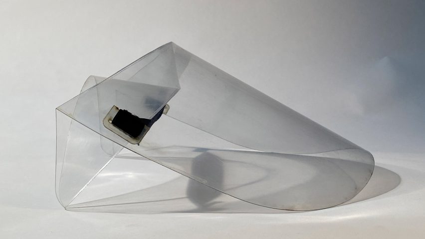 Origami face shield by the University of Cambridge's Centre for Natural Material Innovation and University of Queensland's Folded Structures Lab