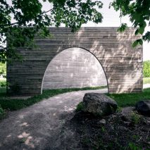 Entre les lignes by Luca Fortin
