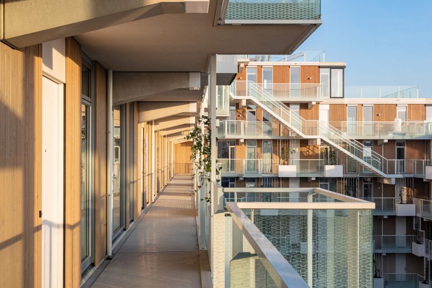 Fenix I by Mei Architects photography by Marc Goodwin