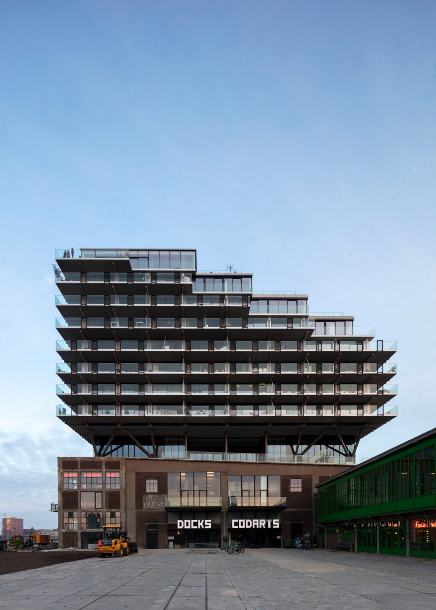 Fenix I by Mei Architects photography by Marc Goodwin