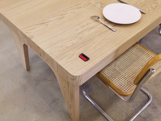 JCPCDR Architecture constructs Flying Table with seat belt-like mechanism