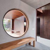 Gallery House by Raúl Sánchez Architects