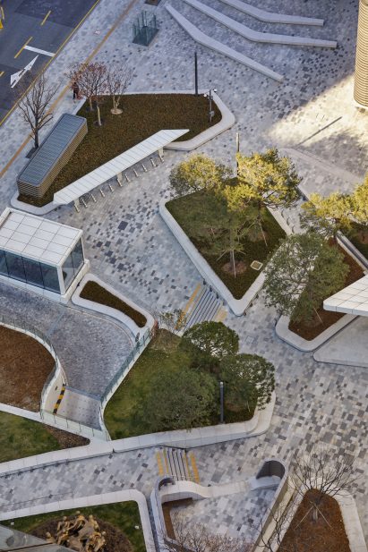 Hanwha Headquarter Office Tower Remodelling by UNStudio
