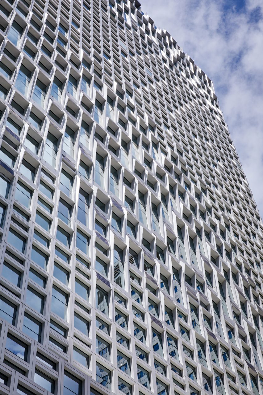 Hanwha Headquarter Office Tower Remodelling by UNStudio