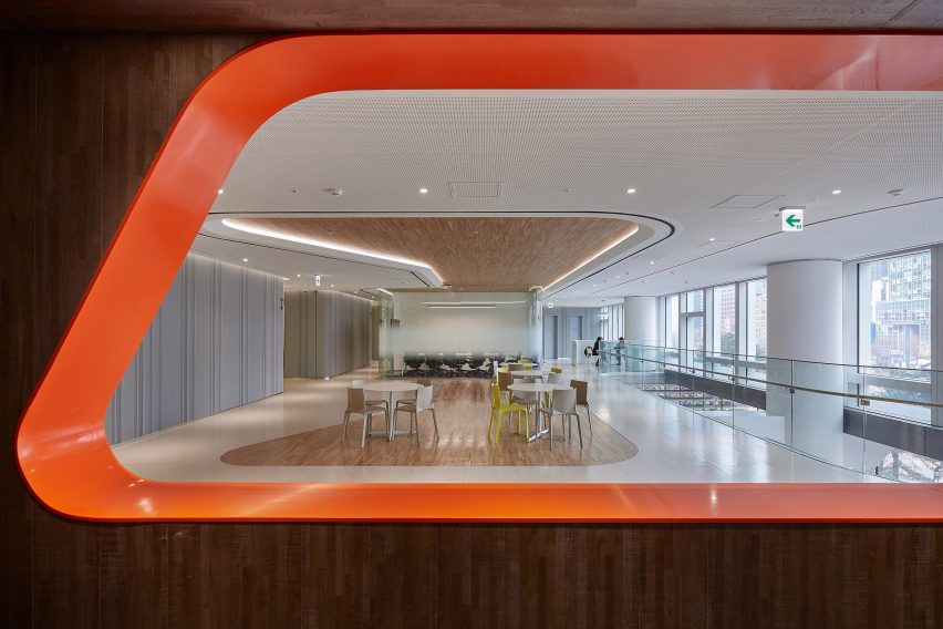 Hanwha Headquarter Office Tower Remodelling by UNStudio