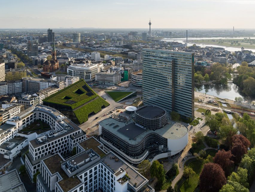 Kö-Bogen II office in Düsseldorf by Ingenhoven Architects is covered with five miles of hedges