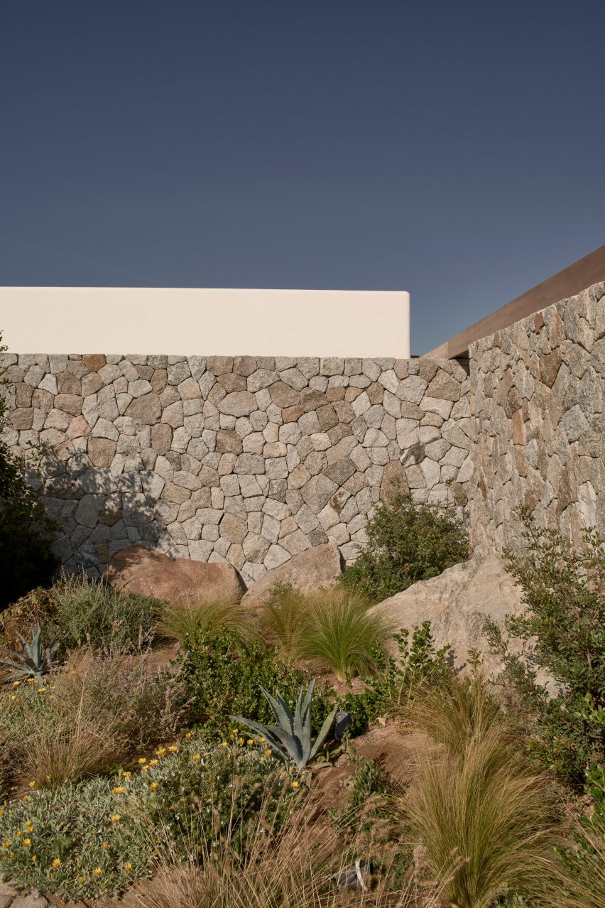Villa Mandra by K-Studio