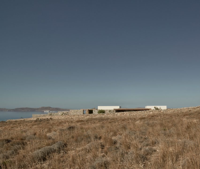 Villa Mandra by K-Studio