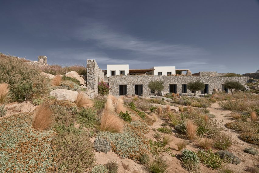 Villa Mandra by K-Studio