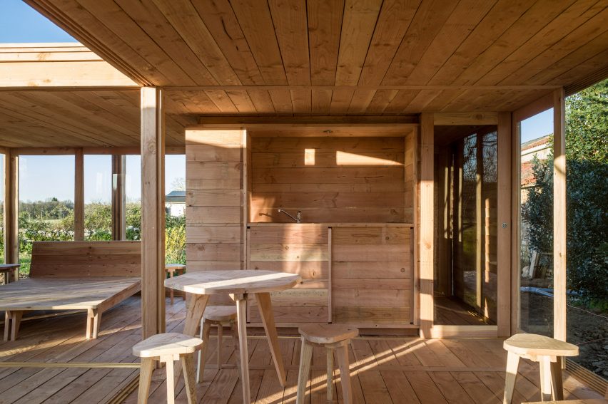 La Petit Maison by 2m26