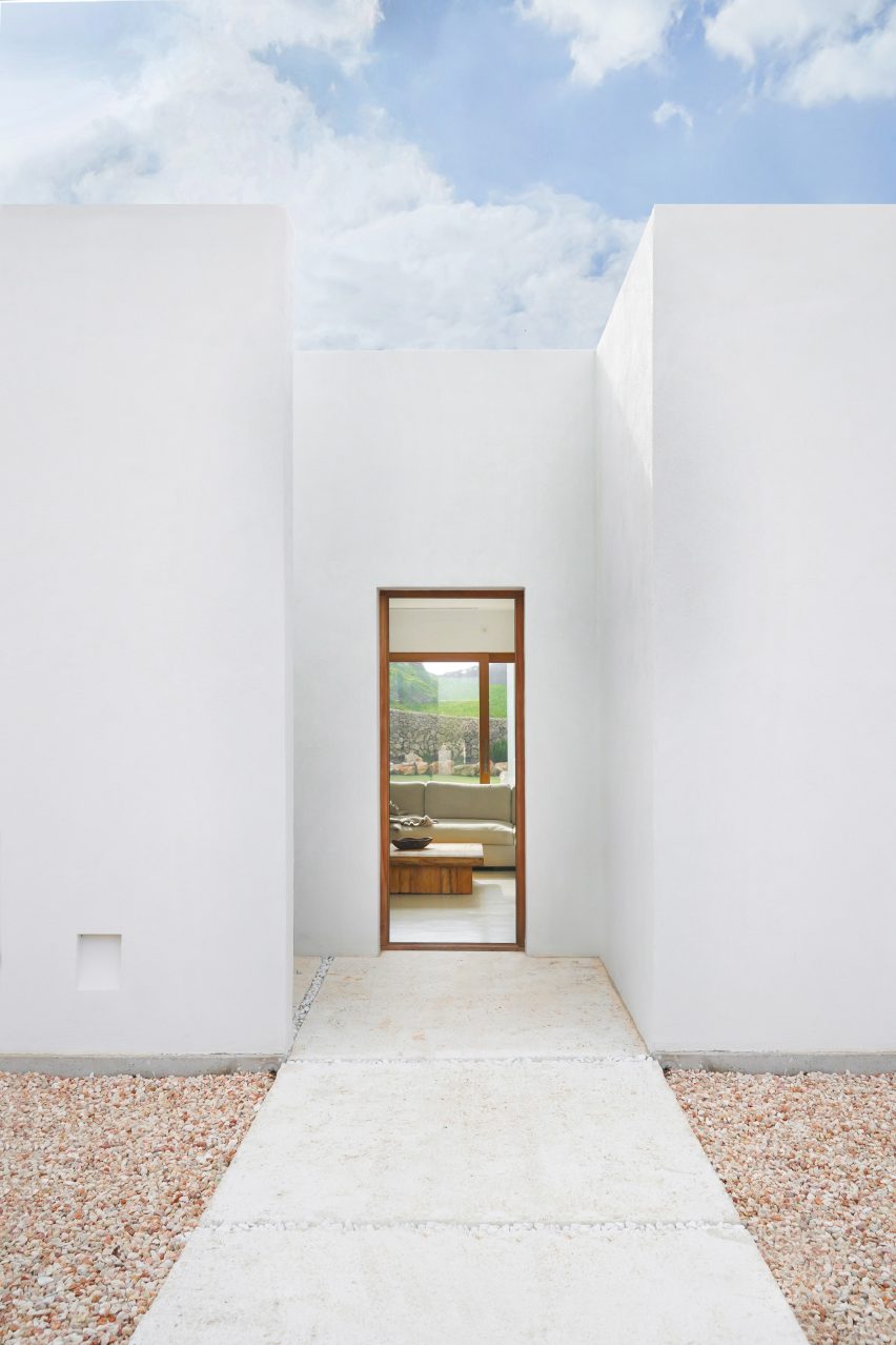 Menorca House by Marina Senabre