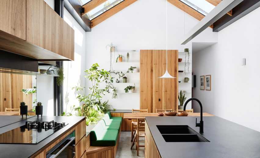Newry house by Austin Maynard Architects