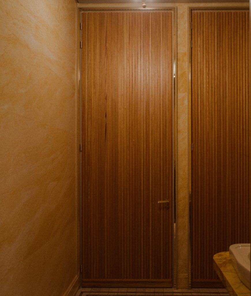 Nolinski restaurant in Paris, designed by John Whelan