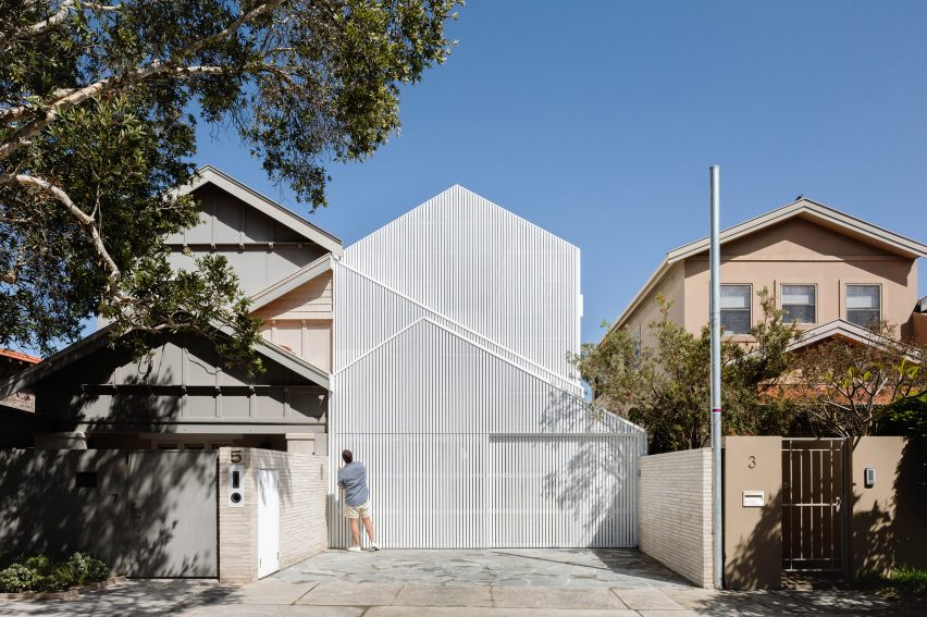 North Bondi House by James Garvan Architecture