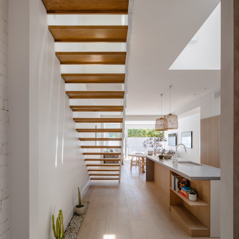 North Bondi House by James Garvan Architecture