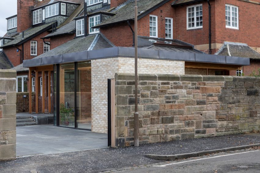 Flitch House by Oliver Chapman Architects