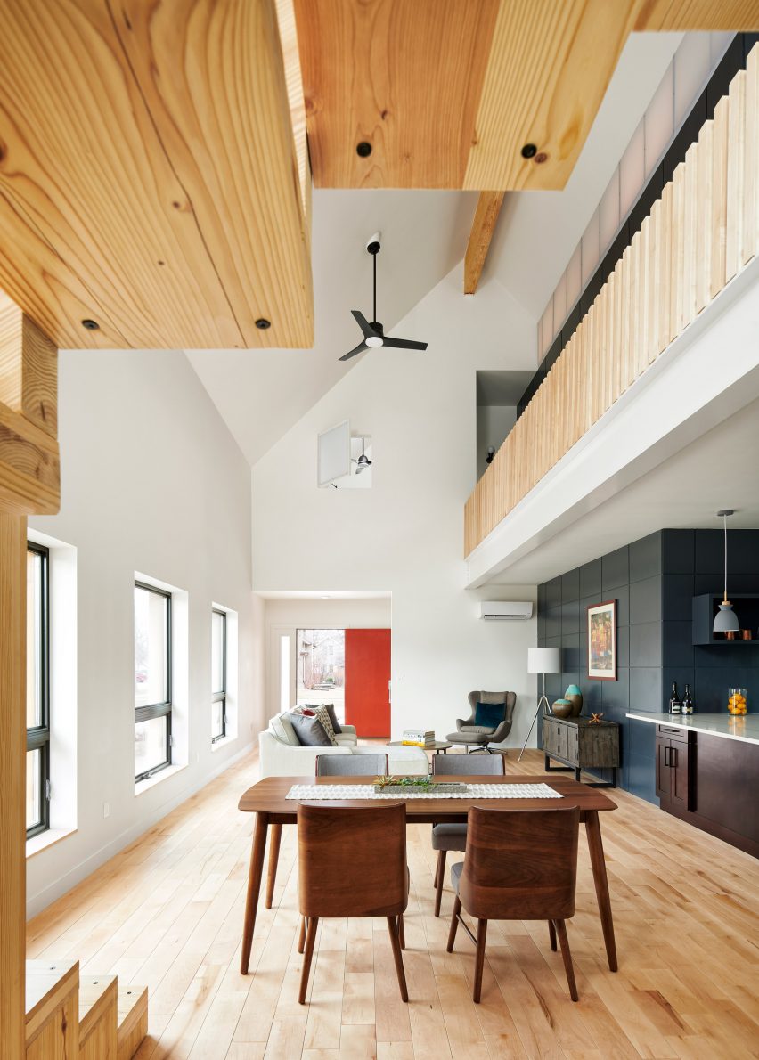 Passive House by Robert Arlt