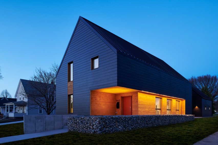 Passive House by Robert Arlt