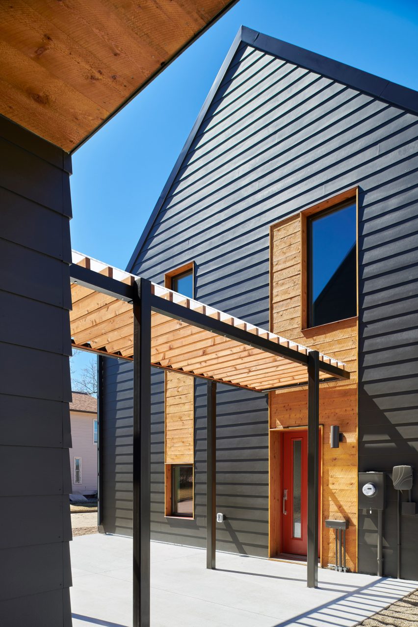 Passive House by Robert Arlt