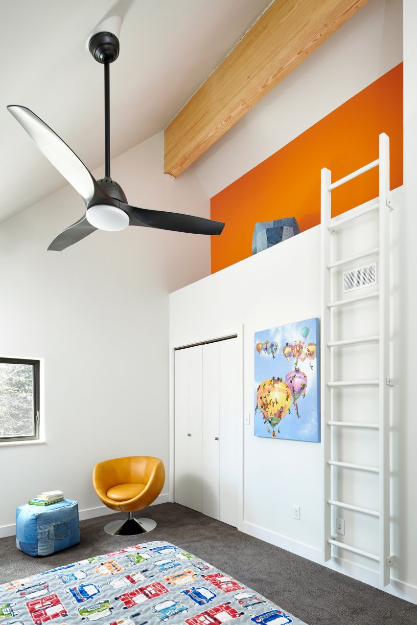Passive House by Robert Arlt