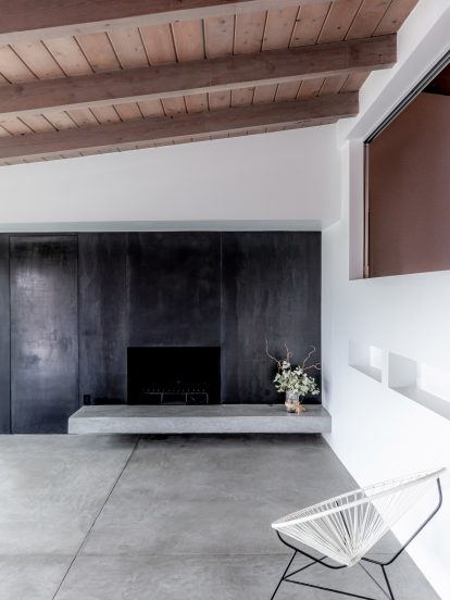 Ramar Residence and Studio by Saez Pedraja
