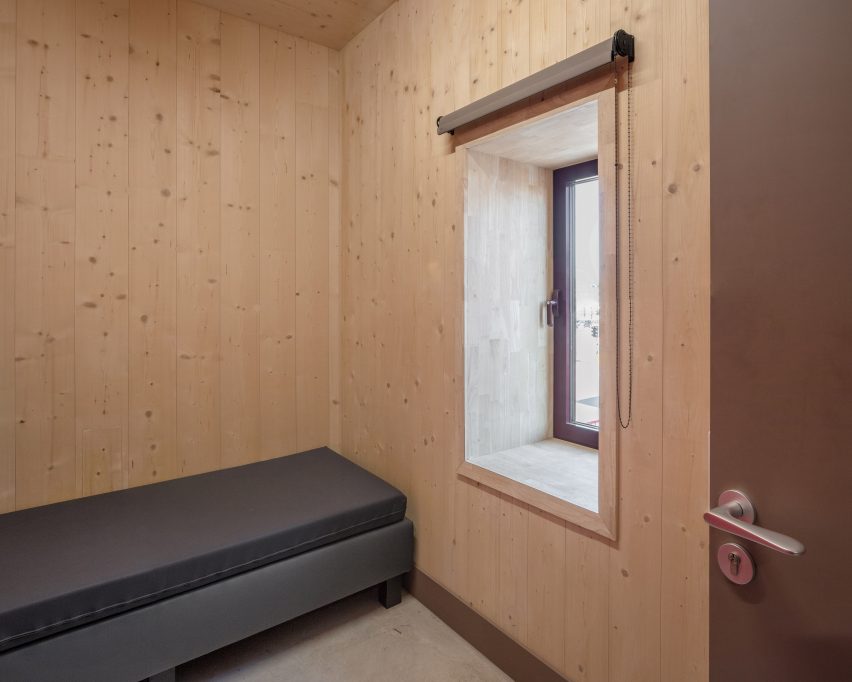 Fire Station Wilrijk by Happel Cornelisse Verhoeven