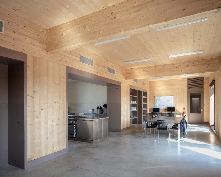 Fire Station Wilrijk by Happel Cornelisse Verhoeven