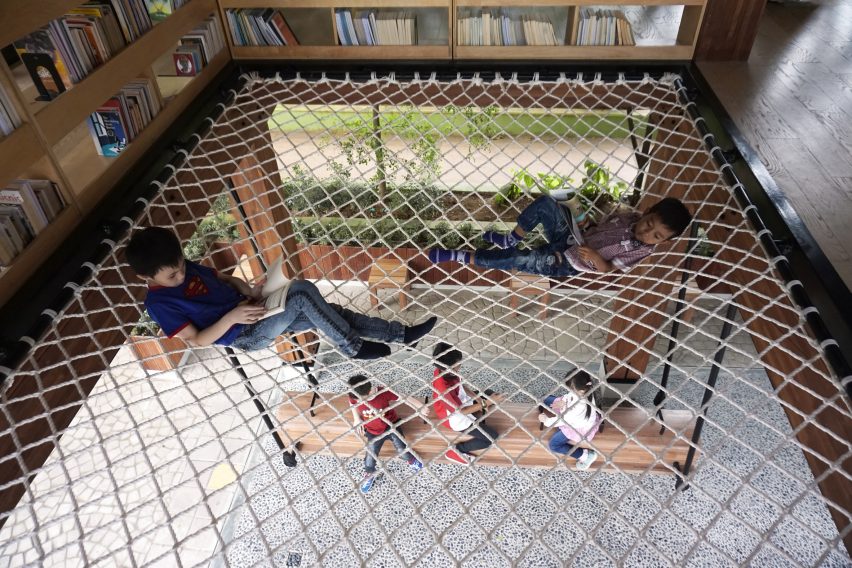 Microlibrary Warak Kayu by Shau