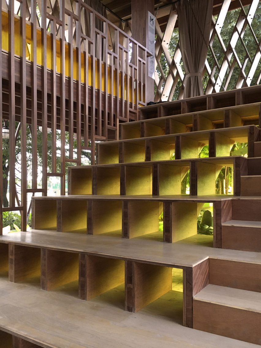 Microlibrary Warak Kayu by Shau