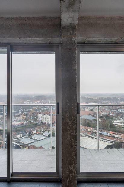 Spinmolenplein apartment by Jürgen Vandewalle