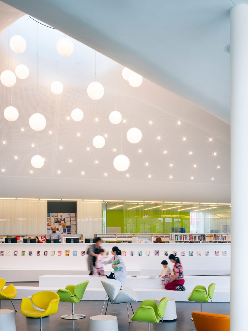 Springdale Library by RDH Architects