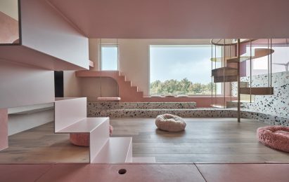Cats' Pink House by KC Design Studio