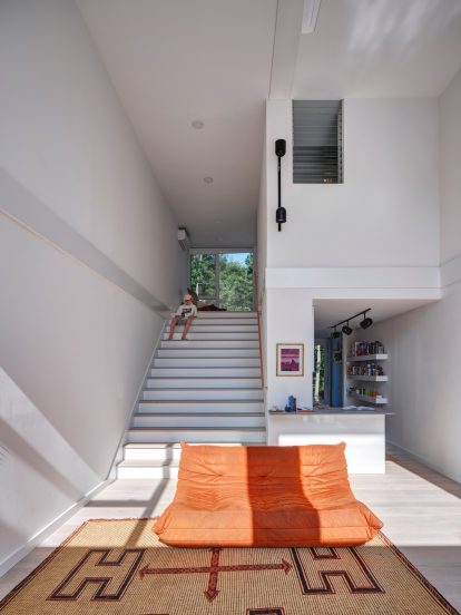 Amagansett Modular House by MB Architecture