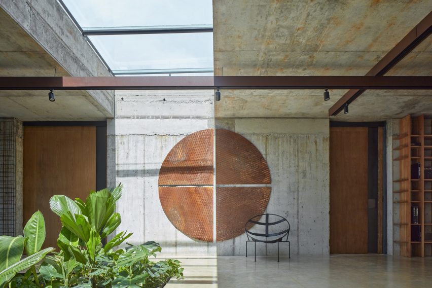 Art Villa by Refuel works