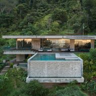 Art Villa by Refuel works