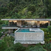 Art Villa by Refuel works