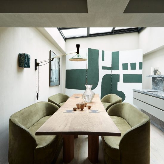 Canal house in Amsterdam by Thomas Geerlings of Framework Studio