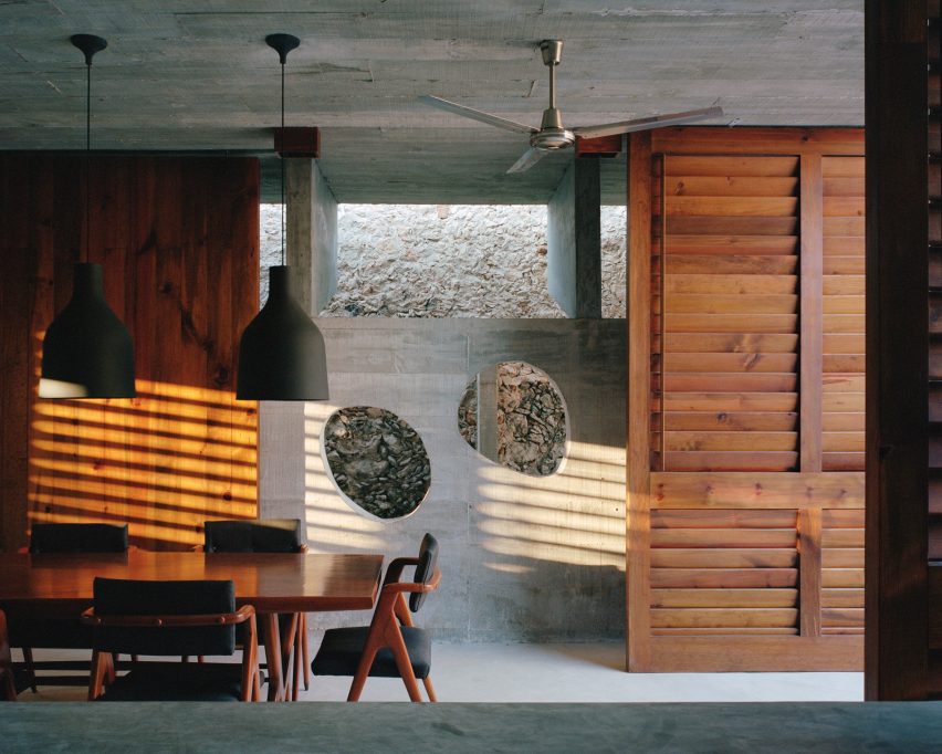 Casa Mérida by Ludwig Godefroy