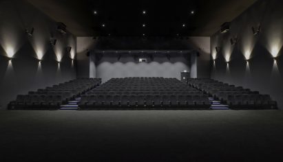 Cinema de Riot by architecture studio Tracks