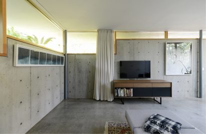 Courtyard House by No Oregon