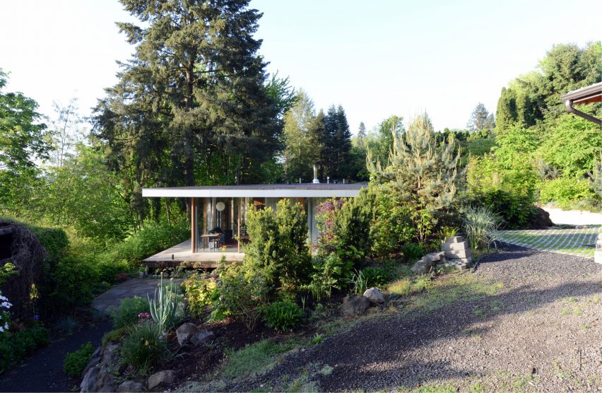 Courtyard House by No Oregon