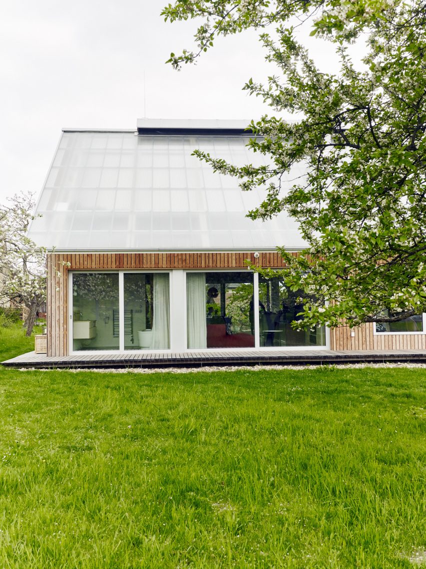 House with a greenhouse in Chlum, Czech Republic, by RicharDavidArchitekti