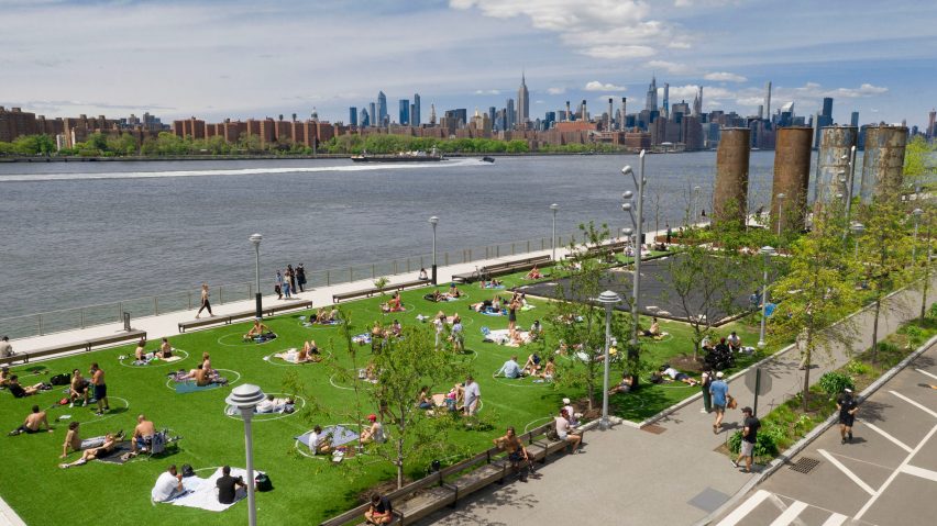 Domino Park Circles
