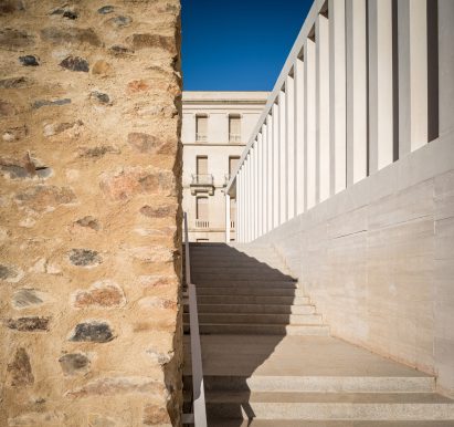 Museum of Contemporary Art Helga de Alvear by Tuñón Arquitectos