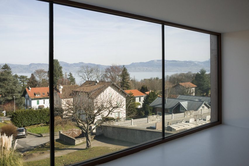 School in Lugrin on Lake Leman by Ateliers o-s architectes