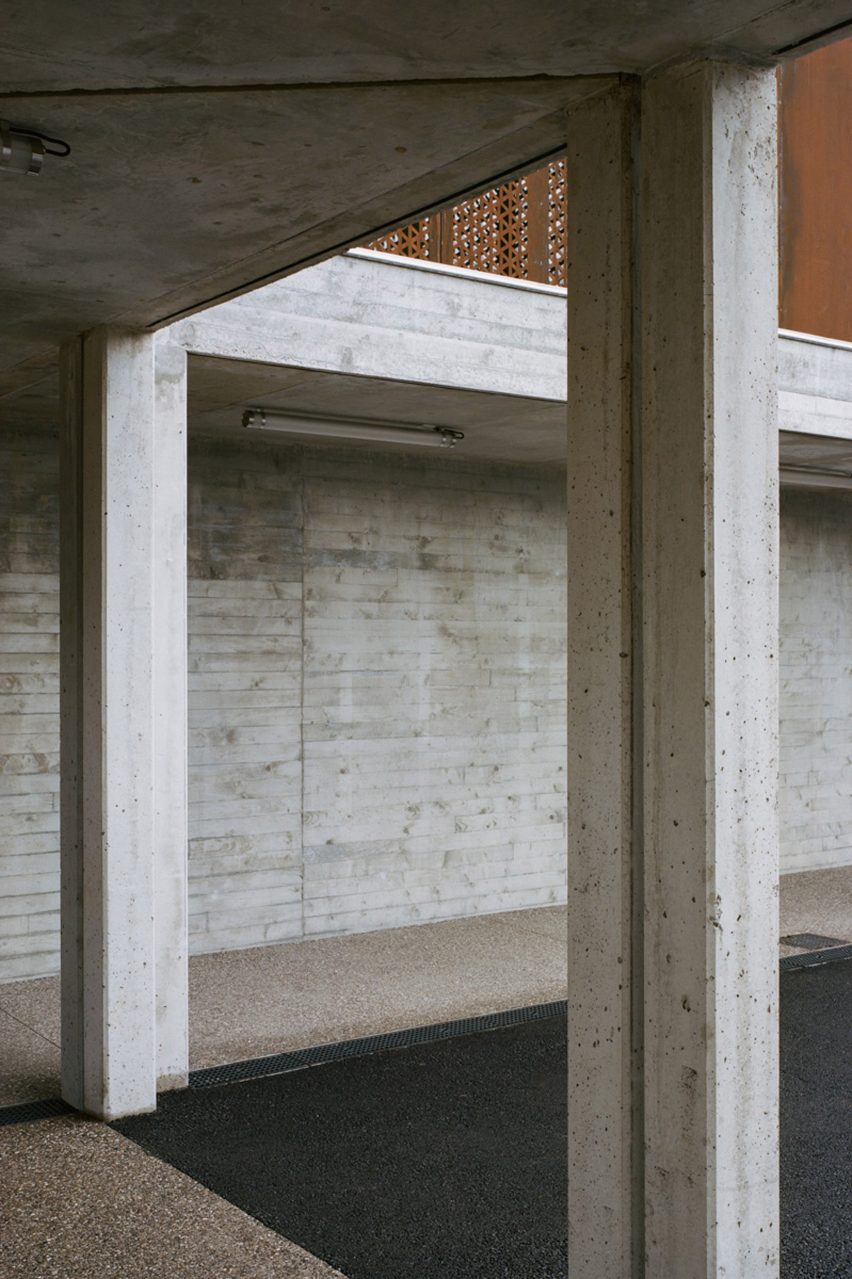 School in Lugrin on Lake Leman by Ateliers o-s architectes