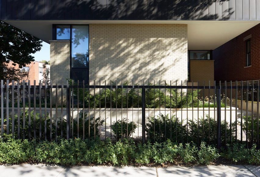 Hermitage Residence by Studio Dwell