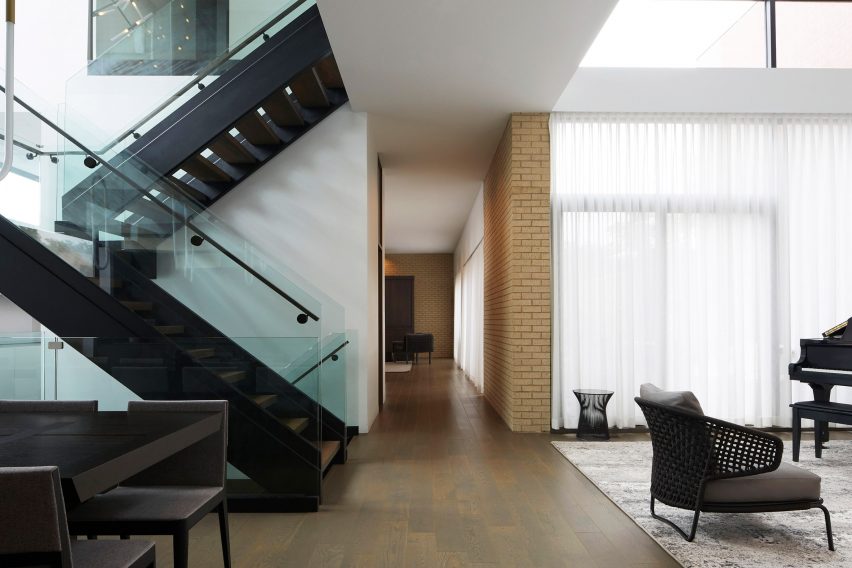 Hermitage Residence by Studio Dwell